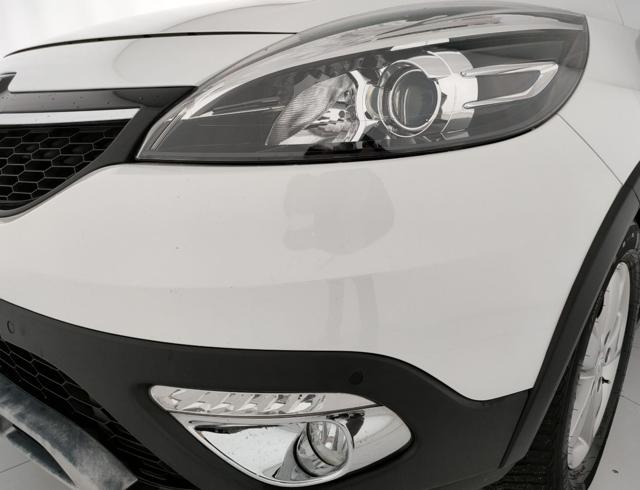 RENAULT Scenic usata, con Chiusura centralizzata
