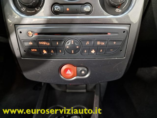 RENAULT Clio usata 19