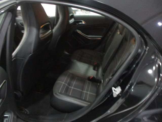 MERCEDES-BENZ A 180 usata, con Boardcomputer