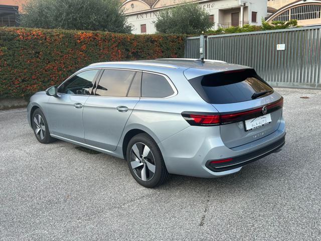 VOLKSWAGEN Passat usata, con Alzacristalli elettrici