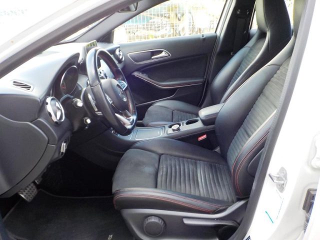 MERCEDES-BENZ GLA 200 usata, con ESP