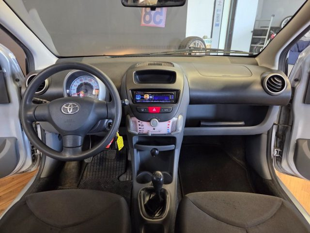 TOYOTA Aygo usata, con Interni in pelle