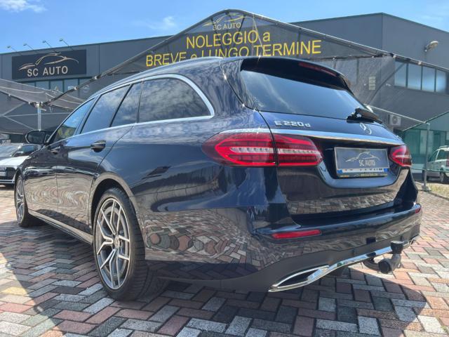 MERCEDES-BENZ E 220 usata, con Climatizzatore