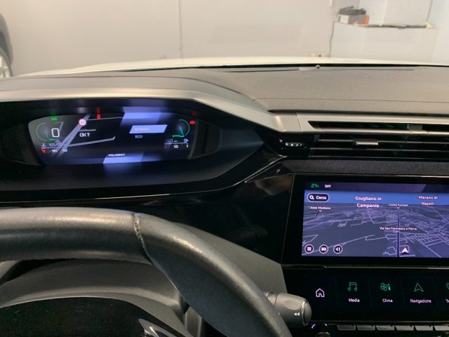 PEUGEOT 308 usata, con USB