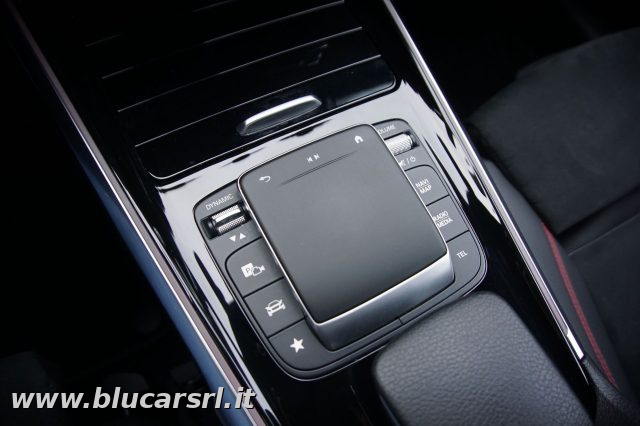 MERCEDES-BENZ GLB 200 usata, con Telecamera per parcheggio assistito