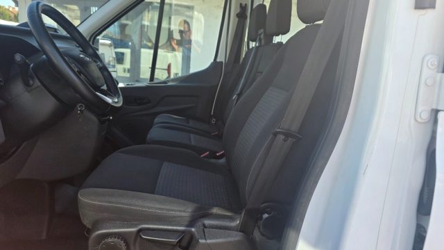FORD Transit usata, con USB