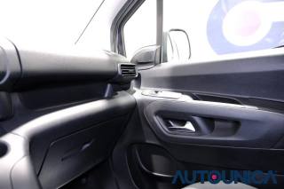 OPEL Combo Life usata, con Monitoraggio pressione pneumatici