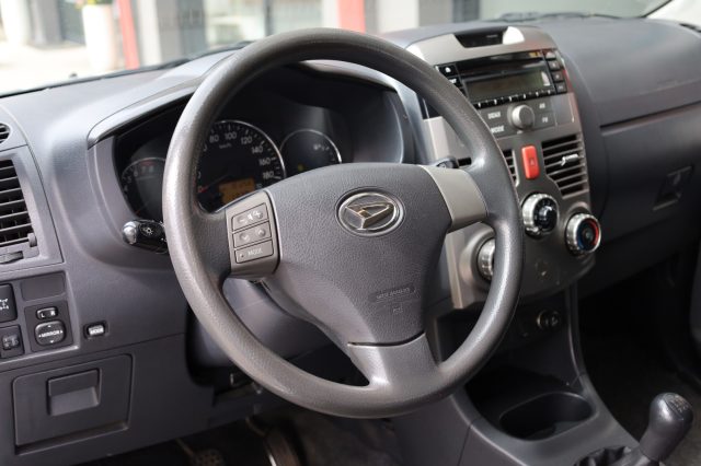 DAIHATSU Terios usata 24