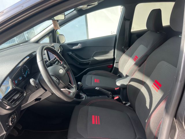 FORD Fiesta usata, con Specchietti laterali elettrici