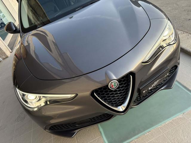 ALFA ROMEO Stelvio usata, con Specchietti laterali elettrici