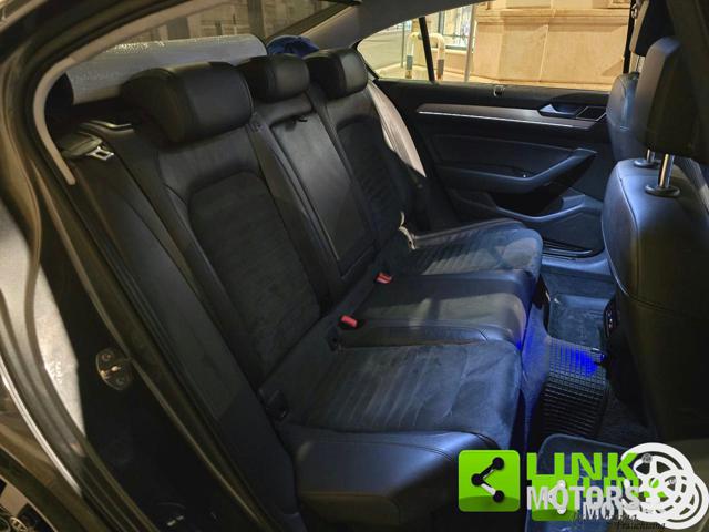 VOLKSWAGEN Passat usata, con Supporto lombare