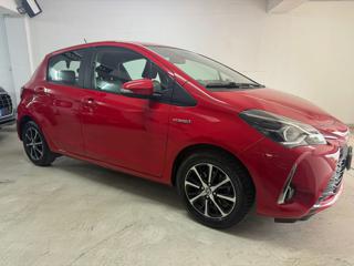 TOYOTA Yaris usata, con Airbag laterali