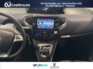 LANCIA Ypsilon usata, con Park Distance Control