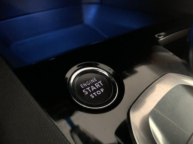 PEUGEOT 3008 usata, con Bracciolo