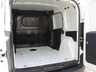 FIAT Doblo usata, con Bluetooth