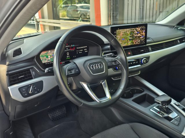 AUDI A4 usata, con Volante multifunzione