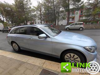 MERCEDES-BENZ C 200 usata, con Specchietti laterali elettrici