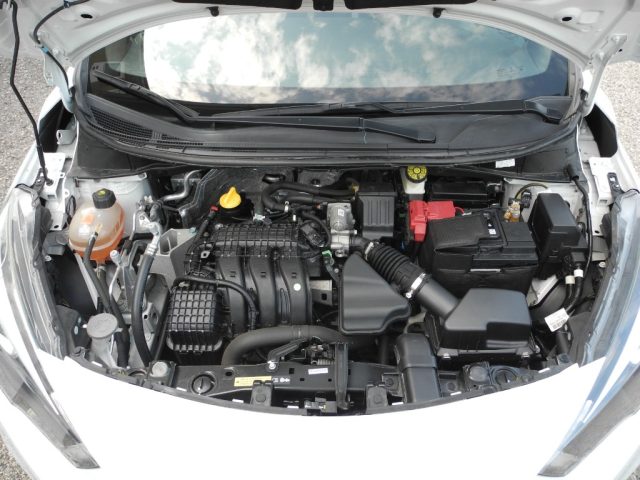 NISSAN Micra usata, con Park Distance Control