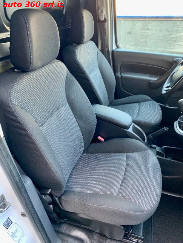 MERCEDES-BENZ Citan usata, con Lettore CD