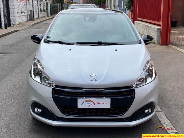 PEUGEOT 208 usata, con Airbag