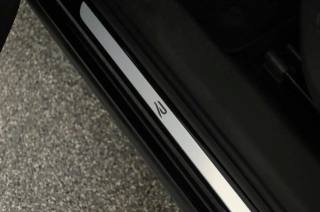 VOLKSWAGEN Tiguan usata, con Volante in pelle