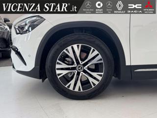 MERCEDES-BENZ GLA 200 usata, con Airbag laterali