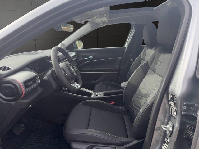 JEEP Avenger usata, con Sedile posteriore sdoppiato