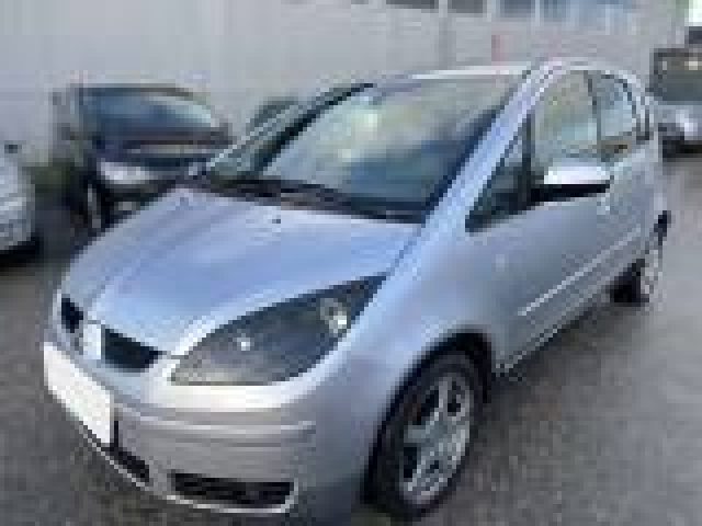 MITSUBISHI Colt usata, con Airbag