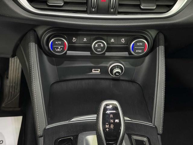 ALFA ROMEO Stelvio usata, con Riconoscimento dei segnali stradali