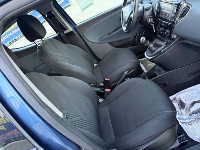 LANCIA Ypsilon usata 24