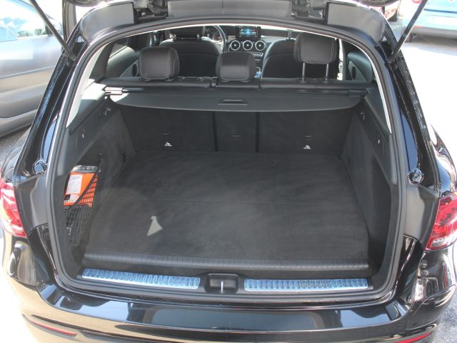 MERCEDES-BENZ GLC 300 usata, con Sensori di parcheggio posteriori