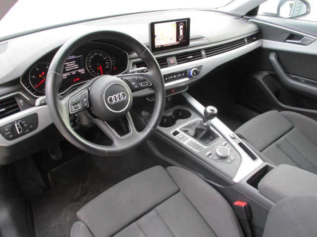 AUDI A4 usata, con Bluetooth