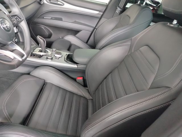 ALFA ROMEO Stelvio usata, con Sensore di pioggia