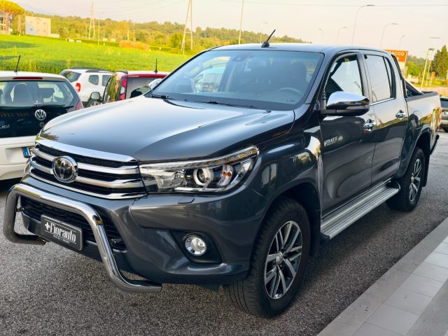 TOYOTA Hilux usata, con Boardcomputer