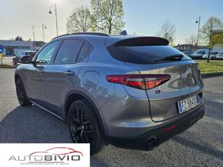 ALFA ROMEO Stelvio usata, con Alzacristalli elettrici
