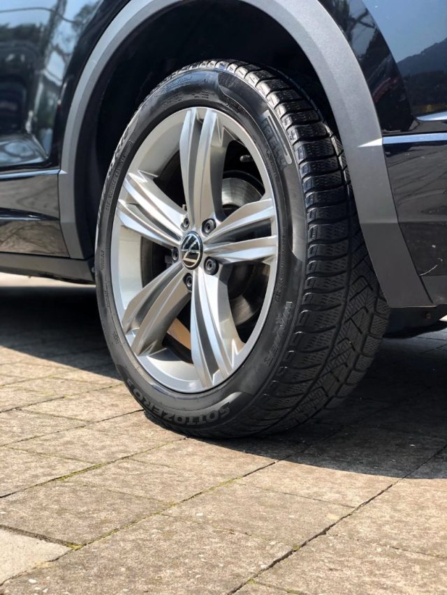 VOLKSWAGEN T-Roc usata, con Climatizzatore