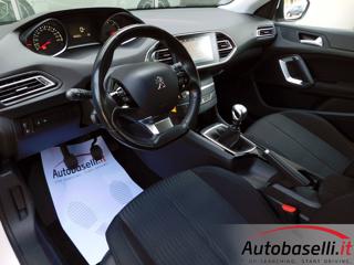 PEUGEOT 308 usata, con Airbag