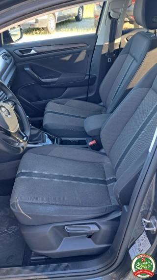 VOLKSWAGEN T-Roc usata, con Airbag laterali