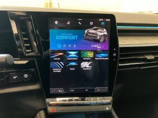 RENAULT Austral usata, con Sensori di parcheggio posteriori