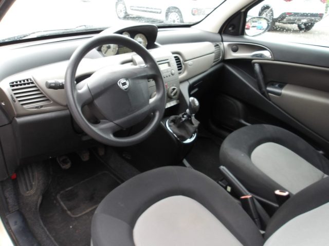 LANCIA Ypsilon usata, con Immobilizzatore elettronico