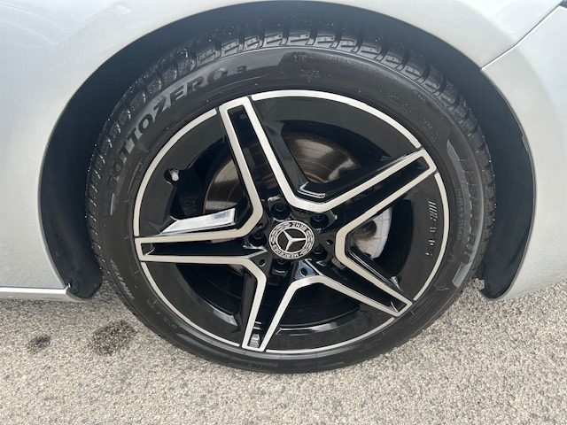 MERCEDES-BENZ A 180 usata, con Autoradio
