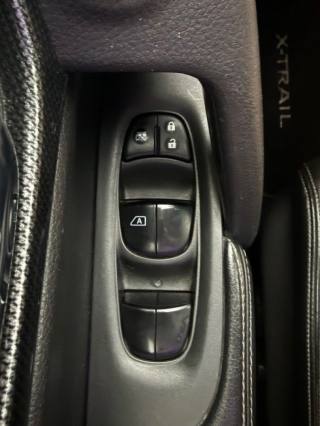 NISSAN X-Trail usata 12
