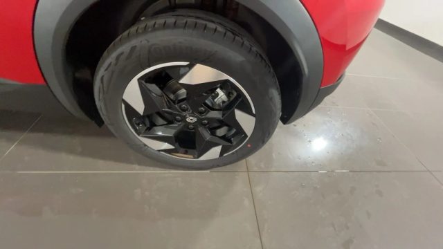 RENAULT Captur usata, con Volante in pelle