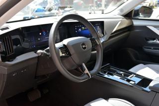 OPEL Astra usata, con Autoradio