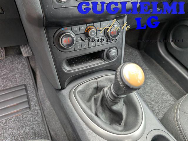 NISSAN Qashqai usata, con Lettore CD