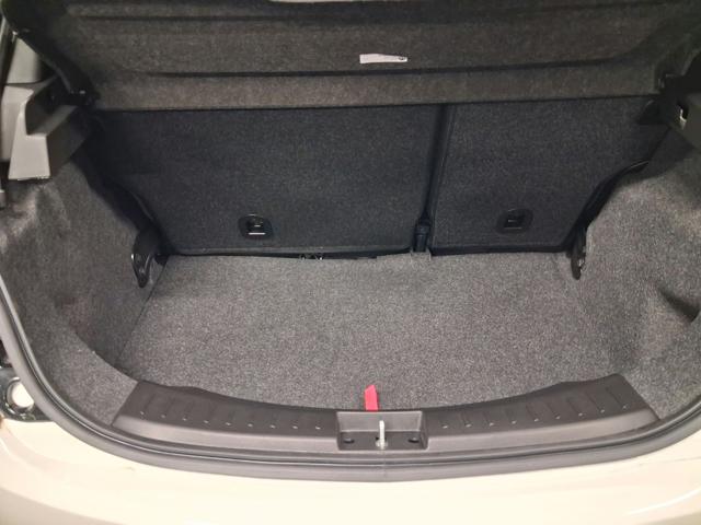 LANCIA Ypsilon usata, con Autoradio
