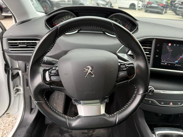 PEUGEOT 308 usata, con Boardcomputer