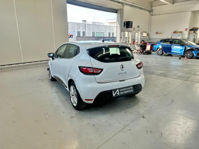 RENAULT Clio usata, con Alzacristalli elettrici