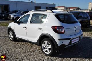 DACIA Sandero usata, con Touch screen