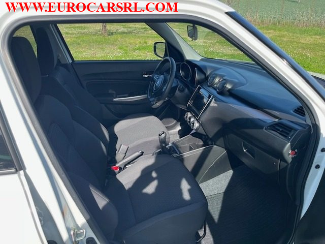 SUZUKI Swift usata, con Telecamera per parcheggio assistito